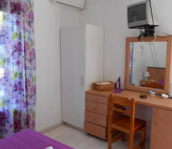 Anamama -socrates Acharavi (Corfu)